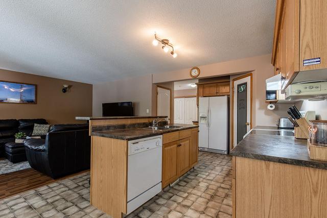 491 Sierra Boulevard Sw, House detached with 4 bedrooms, 3 bathrooms and 5 parking in Medicine Hat AB | Image 7