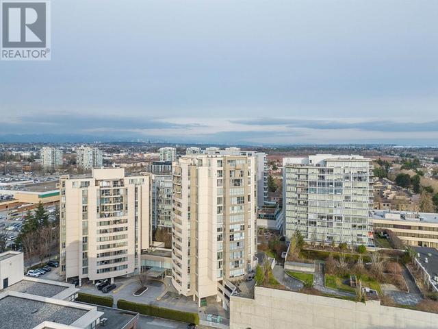 1503 - 8248 Lansdowne Road, Condo with 2 bedrooms, 3 bathrooms and 3 parking in Richmond BC | Image 33