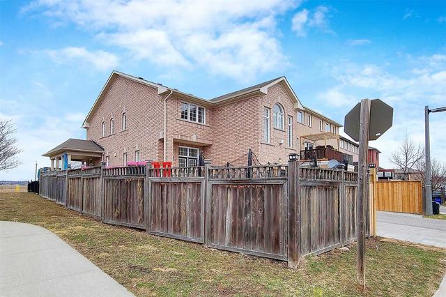 96 Old Oak Lane, House detached with 3 bedrooms, 3 bathrooms and 4 parking in Markham ON | Image 12