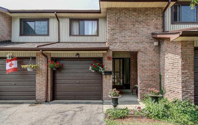 6 - 6860 Glen Erin Dr, Townhouse with 3 bedrooms, 2 bathrooms and 1 parking in Mississauga ON | Image 1