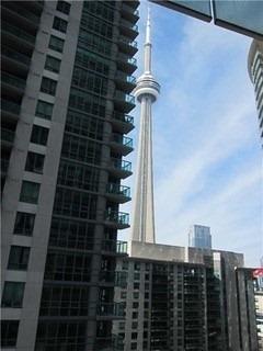 1106 - 12 York St, Condo with 1 bedrooms, 1 bathrooms and 0 parking in Toronto ON | Image 4