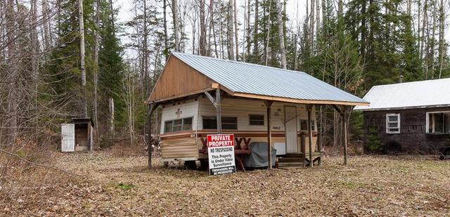 251 Law Road, House detached with 6 bedrooms, 4 bathrooms and 20 parking in Laurentian Hills ON | Image 27