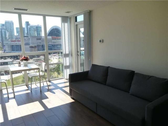 1517 - 25 Lower Simcoe St, Condo with 2 bedrooms, 2 bathrooms and null parking in Toronto ON | Image 4