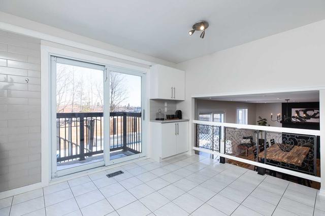634 Sunnyvale Cres, House detached with 4 bedrooms, 3 bathrooms and 6 parking in Milton ON | Image 4