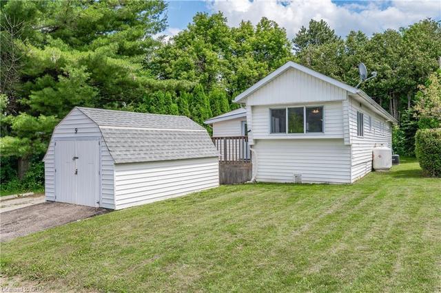 9 Cedar Lane, House detached with 3 bedrooms, 1 bathrooms and 4 parking in Erin ON | Image 12