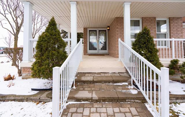 80 Aries Cres, House detached with 3 bedrooms, 3 bathrooms and 2 parking in Markham ON | Image 34