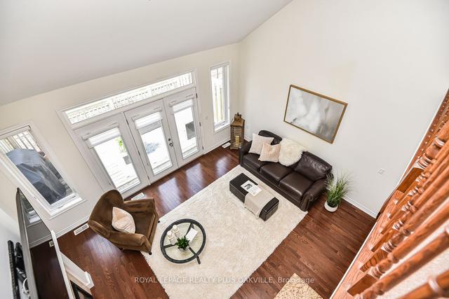243 - 2120 Itabashi Way, Townhouse with 3 bedrooms, 3 bathrooms and 4 parking in Burlington ON | Image 2
