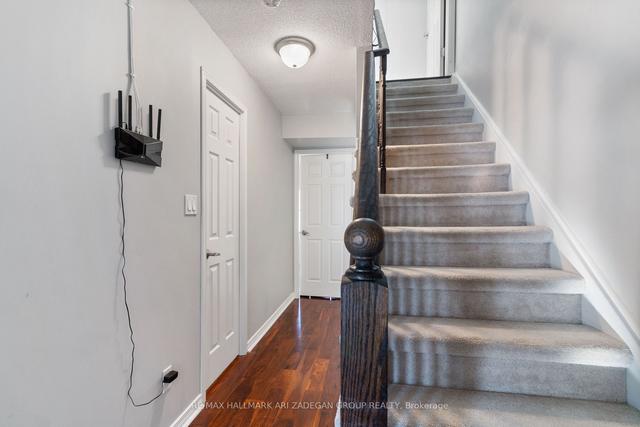 239 - 21 Ruttan St, Townhouse with 4 bedrooms, 2 bathrooms and 1 parking in Toronto ON | Image 15