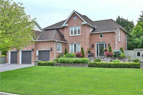 1 Osgoode Gate, House detached with 4 bedrooms, 4 bathrooms and 6 parking in Clarington ON | Image 2