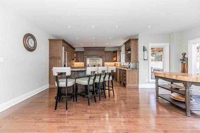 465 Coventry Hill Tr, House detached with 3 bedrooms, 4 bathrooms and 13 parking in Newmarket ON | Image 23