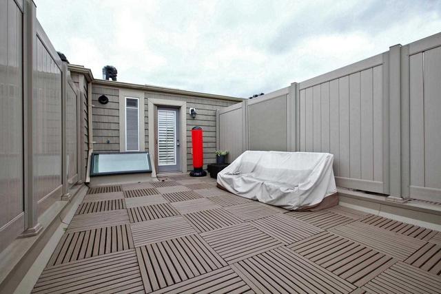 2156 Bayview Ave, Townhouse with 3 bedrooms, 3 bathrooms and 1 parking in Toronto ON | Image 19
