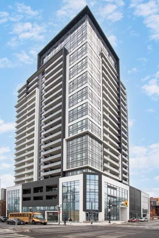 2210 - 15 Queen St, Condo with 1 bedrooms, 1 bathrooms and 0 parking in Hamilton ON | Image 1
