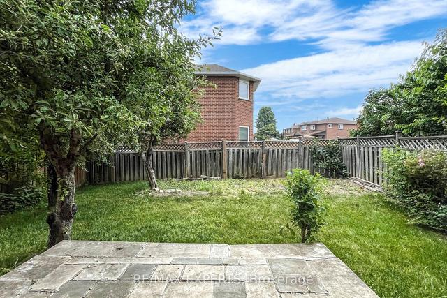150 Chancellor Dr, House detached with 3 bedrooms, 4 bathrooms and 4 parking in Vaughan ON | Image 35
