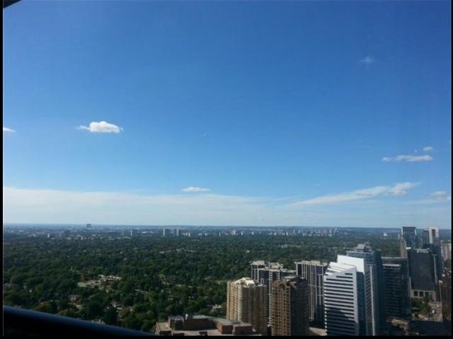 4122 - 5 Sheppard Ave E, Condo with 2 bedrooms, 2 bathrooms and 1 parking in Toronto ON | Image 6