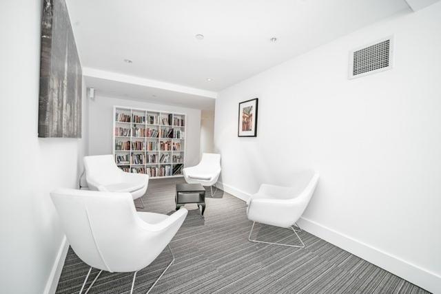 404 - 138 Princess St, Condo with 1 bedrooms, 1 bathrooms and 0 parking in Toronto ON | Image 7