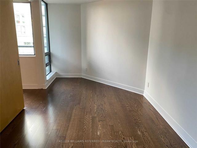 1401 - 438 King St W, Condo with 1 bedrooms, 1 bathrooms and 0 parking in Toronto ON | Image 12