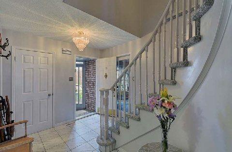 50 Horsham St, House detached with 4 bedrooms, 4 bathrooms and 4 parking in Brampton ON | Image 4