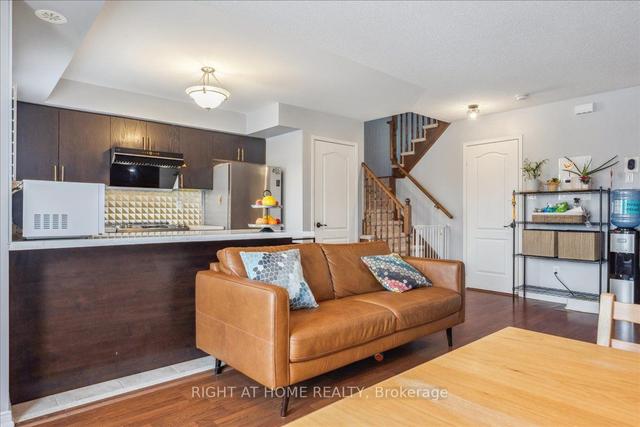 10 - 2579 Sixth Line, Townhouse with 2 bedrooms, 2 bathrooms and 2 parking in Oakville ON | Image 12