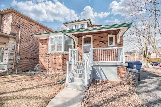 108 Ellerslie Ave, House detached with 2 bedrooms, 1 bathrooms and 2 parking in Toronto ON | Image 1
