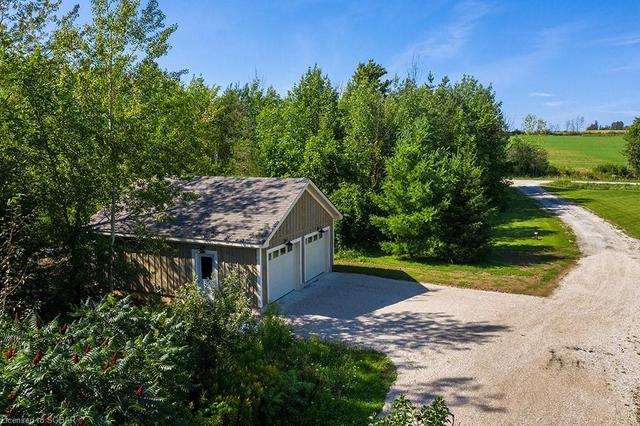 066220 4 Sideroad, House detached with 5 bedrooms, 3 bathrooms and 8 parking in Meaford ON | Image 40