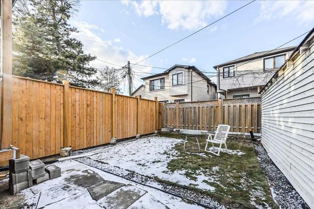 374 O'connor Dr, House detached with 6 bedrooms, 2 bathrooms and 2 parking in Toronto ON | Image 28
