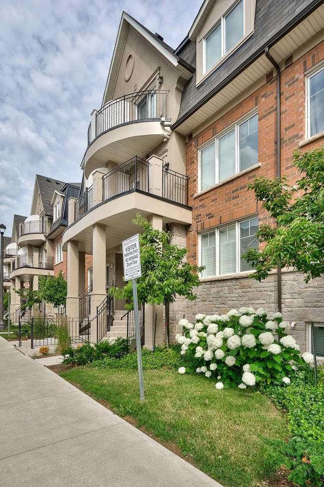 3001 - 2420 Baronwood Dr N, Townhouse with 2 bedrooms, 2 bathrooms and 2 parking in Oakville ON | Image 4