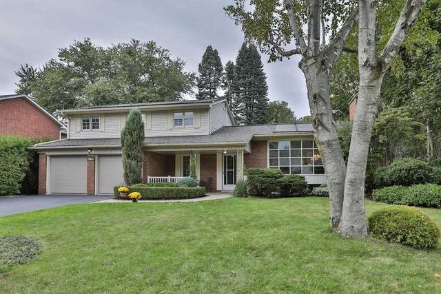 1453 Shamrock Lane, House detached with 4 bedrooms, 3 bathrooms and 6 parking in Oakville ON | Image 1