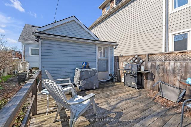 92 Chatham St, House detached with 2 bedrooms, 1 bathrooms and 3 parking in Hamilton ON | Image 16