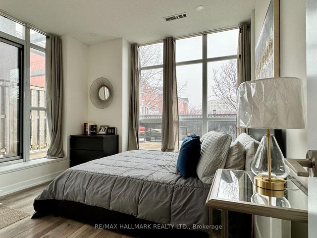 124 - 120 Dallimore Circ, Condo with 1 bedrooms, 1 bathrooms and 1 parking in Toronto ON | Image 4