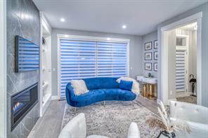 729 55 Avenue Sw, Home with 4 bedrooms, 3 bathrooms and 3 parking in Calgary AB | Image 12