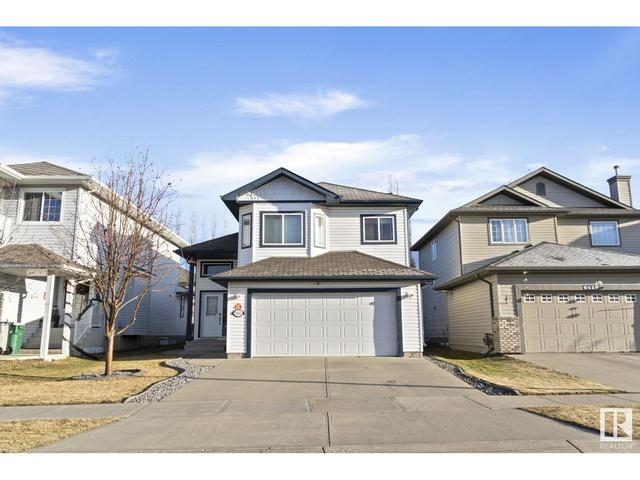 9412 105 Av, House detached with 4 bedrooms, 3 bathrooms and 4 parking in Morinville AB | Image 62