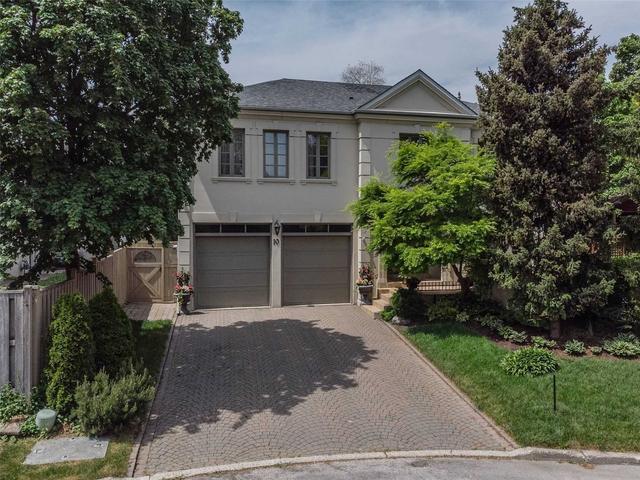 10 Elmira Crt, House detached with 5 bedrooms, 5 bathrooms and 6 parking in Toronto ON | Image 1