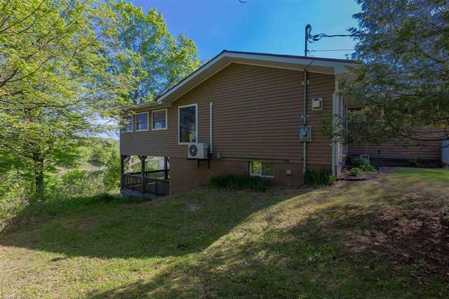 3266 Desert Lake Road, House detached with 2 bedrooms, 0 bathrooms and 6 parking in South Frontenac ON | Image 26