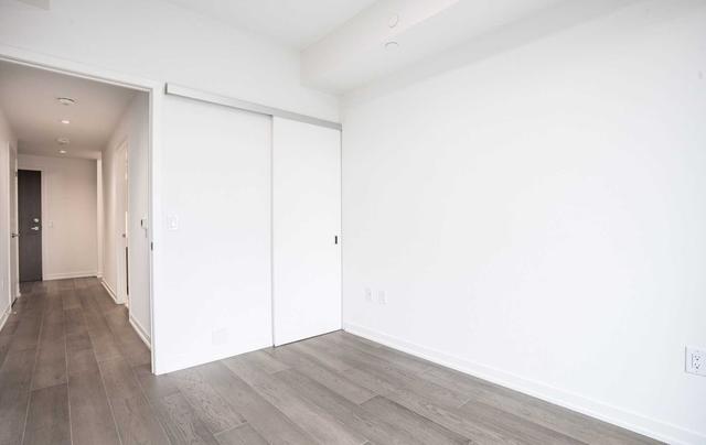 2503 - 20 Richardson St, Condo with 2 bedrooms, 2 bathrooms and 1 parking in Toronto ON | Image 3