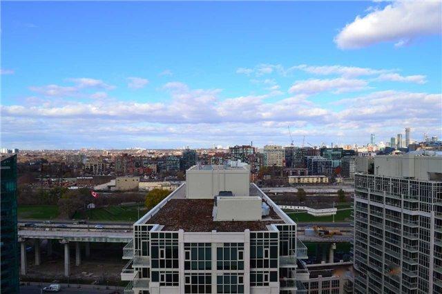 1903 - 628 Fleet St W, Condo with 2 bedrooms, 2 bathrooms and 1 parking in Toronto ON | Image 3