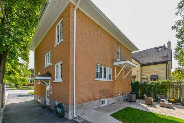 248 Wellington St W, House detached with 4 bedrooms, 2 bathrooms and 4 parking in Kitchener ON | Image 8