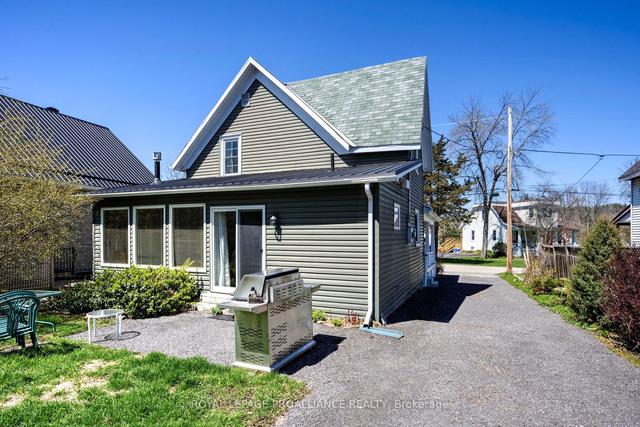 31 George St, House detached with 3 bedrooms, 2 bathrooms and 5 parking in Westport ON | Image 12