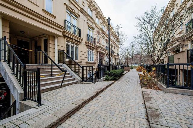 th22 - 88 Carr St, Townhouse with 2 bedrooms, 2 bathrooms and 1 parking in Toronto ON | Image 12