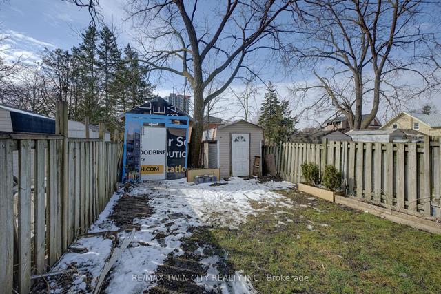 a - 147 Weber St E, House attached with 3 bedrooms, 2 bathrooms and 3 parking in Kitchener ON | Image 28