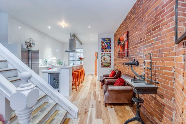 234 Queen St E, House attached with 1 bedrooms, 3 bathrooms and 1 parking in Toronto ON | Image 8