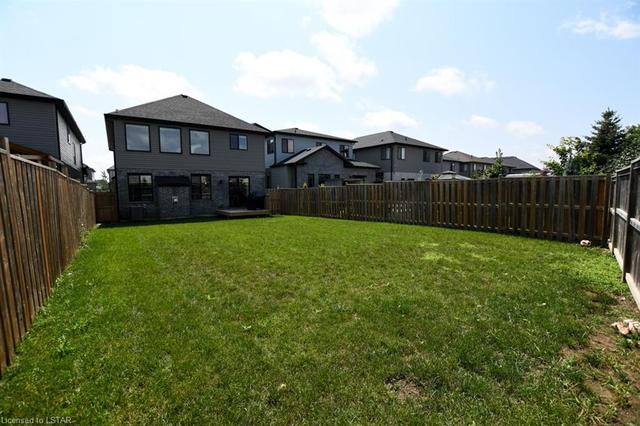 1125 Medway Park Drive, House detached with 5 bedrooms, 3 bathrooms and 4 parking in London ON | Image 45