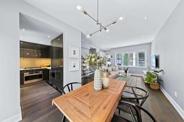 th2 - 379 Madison Ave, Townhouse with 3 bedrooms, 3 bathrooms and 2 parking in Toronto ON | Image 14