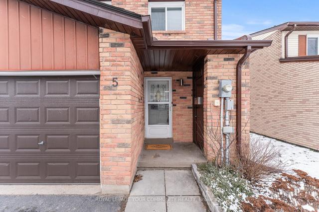 5 - 52 Adelaide St, Townhouse with 4 bedrooms, 2 bathrooms and 2 parking in Barrie ON | Image 12