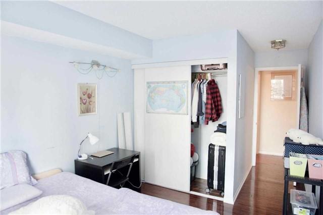 309 - 29 Pemberton Ave, Condo with 2 bedrooms, 2 bathrooms and 1 parking in Toronto ON | Image 6