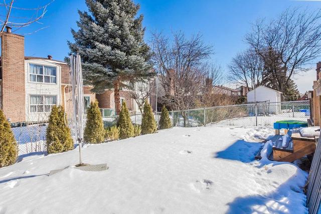 81 Sandyhook Sq, House detached with 3 bedrooms, 4 bathrooms and 3 parking in Toronto ON | Image 29
