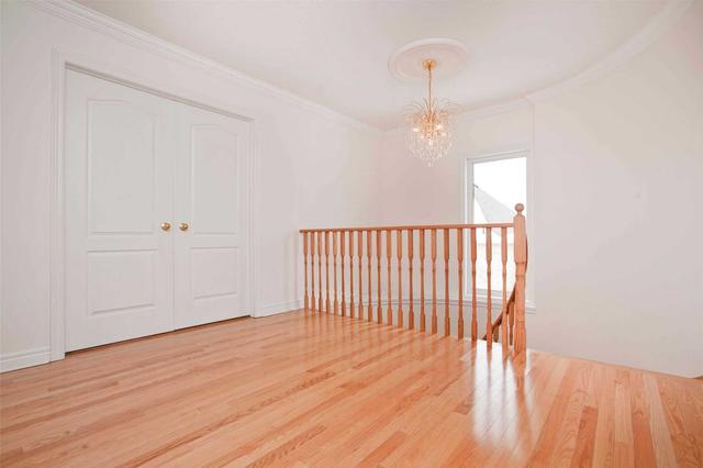 49 Brider Cres, House detached with 5 bedrooms, 4 bathrooms and 4 parking in Ajax ON | Image 6