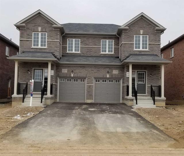 137 Seeley Ave, House semidetached with 3 bedrooms, 3 bathrooms and 1 parking in Southgate ON | Image 1