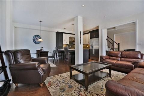 2433 Village Common, House attached with 4 bedrooms, 5 bathrooms and 2 parking in Oakville ON | Image 10