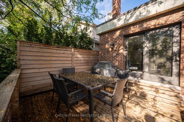 409 Castlefield Ave, House detached with 3 bedrooms, 3 bathrooms and 2 parking in Toronto ON | Image 25