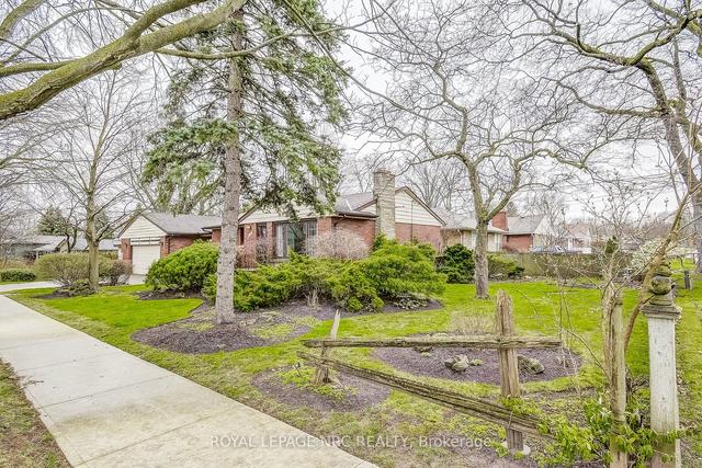 6050 Theresa St, House detached with 3 bedrooms, 2 bathrooms and 4 parking in Niagara Falls ON | Image 34